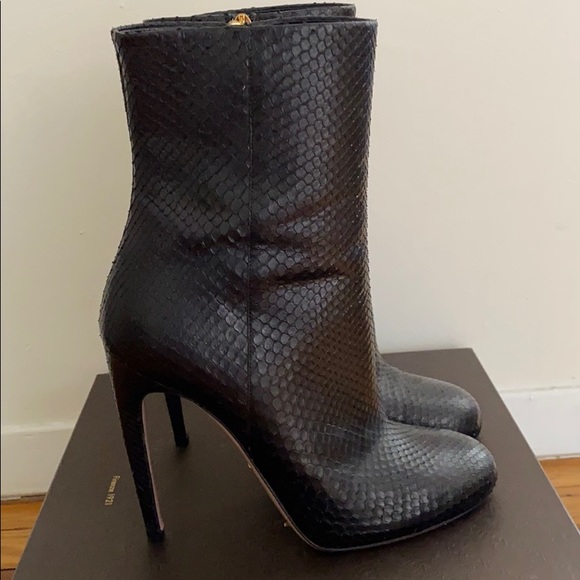 Gucci Python Leather Booties - Picture 2 of 7